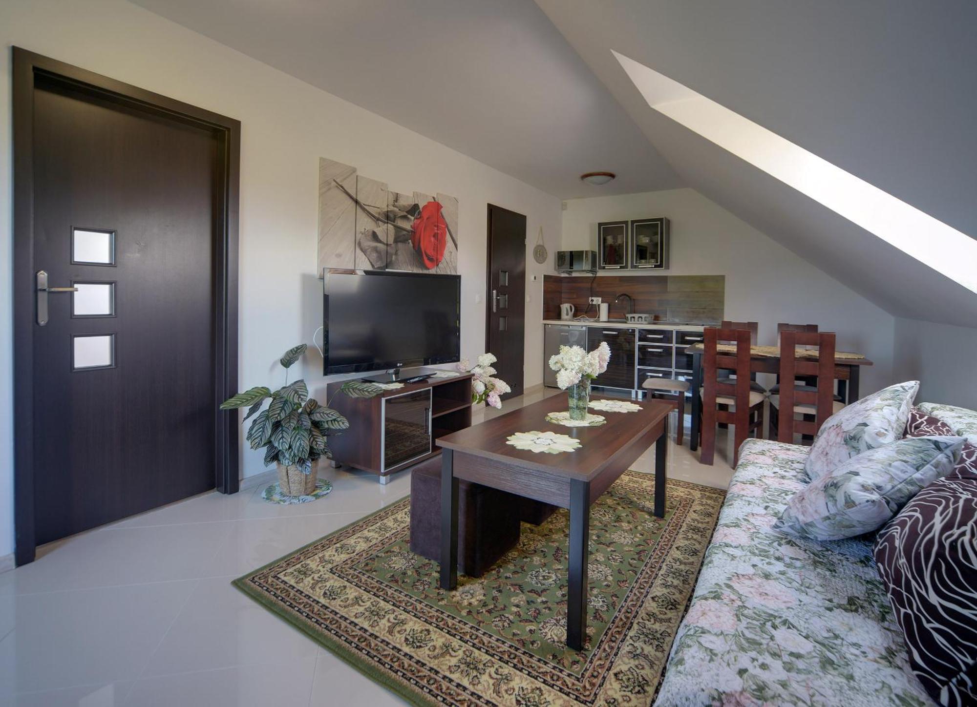 JD Apartamenty Myslakowice Bagian luar foto