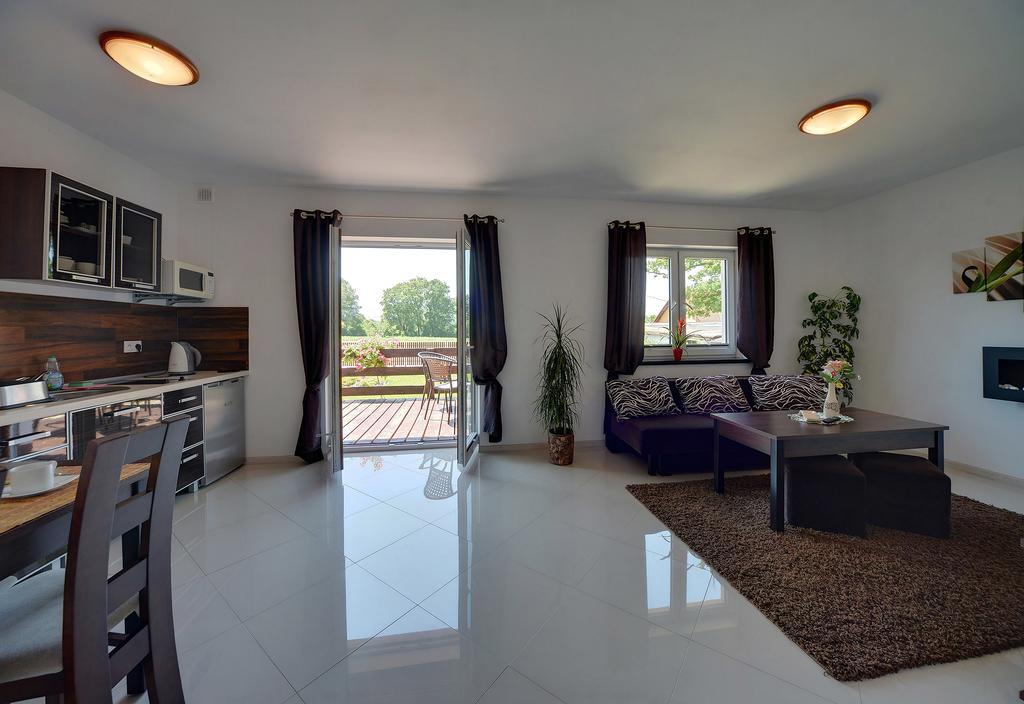 JD Apartamenty Myslakowice Bagian luar foto